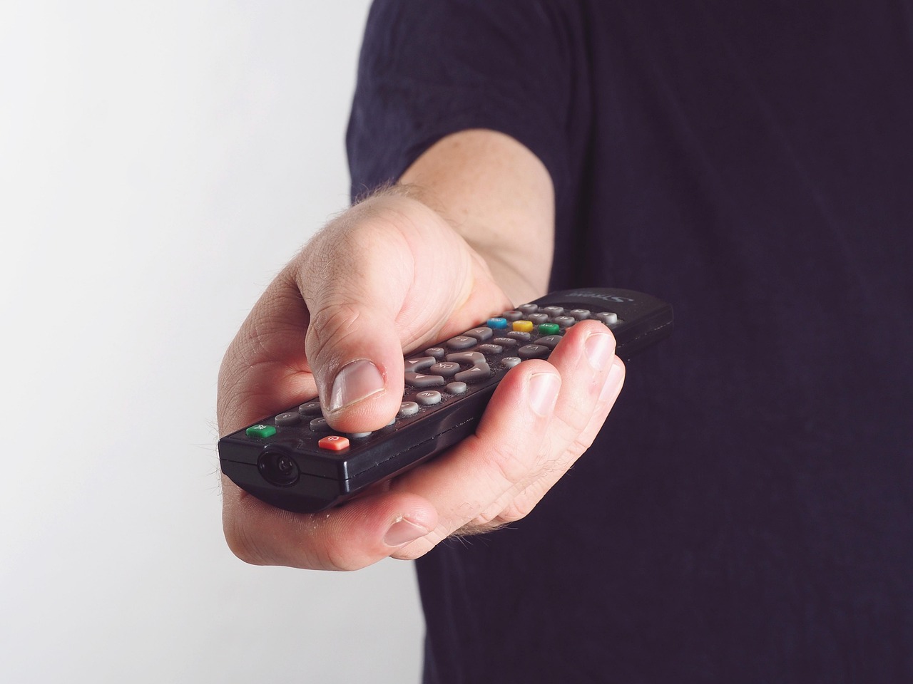 Creating an Off-Grid Communications System using Satellite Phones